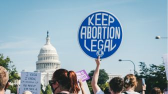 Roe Vs Wade, Hukum Hak Aborsi di AS yang Dibatalkan Mahkamah Agung