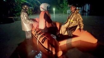 Akibat Hujan Lebat, Banjir Genangi Sejumlah Desa di Cilacap