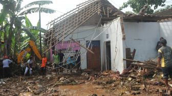 Kondisi rumah warga yang rusak akibat banjir bandang di Desa Tunjungrejo, Margoyoso, Pati, Jawa Tengah, Selasa (28/6/2022).  ANTARA FOTO