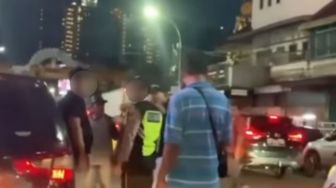 Cekcok Driver Taksi Online dan Satpam Mal di Medan, Polisi Sampai Turun Tangan