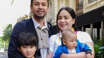 Raffi Ahmad dan Rafathar Potong Rambut, Pilih Model Cepmek atau Potong Pendek Seperti Oppa Korea?