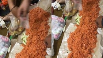 Pria Ini Ngaku Diet Pakai Nasi Merah Tapi yang Ditunjukkan Nasi Goreng, Warganet Auto Ngajak Gelut