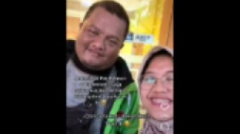 Viral, Kisah Wanita Rayakan Ulang Tahun Bareng Driver Ojol Buat Haru