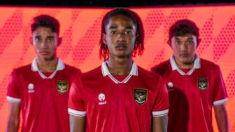 Hore! Seragam Baru Timnas Indonesia Dijual Bebas, Harga Asli Rp 939 Ribu dan Replika Rp 439 Ribu