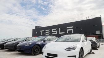 Tesla Kurangi Pengiriman Kendaraan Listrik Gara-gara Kasus COVID-19 di China