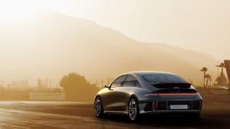 5 Mobil Listrik dengan Jarak Tempuh Terjauh, Tembus 800 Km Sekali Cas