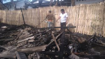 Dua Warung di Situbondo Dibakar Orang Tak Dikenal, Enam Motor Ikutan Ludes Terbakar