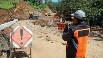 Wow! Ada 7 Ribu Aduan Jalan Rusak di Jawa Tengah, 4.992 Telah Ditangani