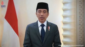 Kenang Sosok MenPAN RB Tjahjo Kumolo, Jokowi: Pribadi yang Tenang dan Sederhana