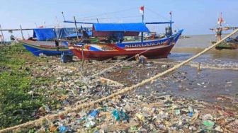 Produksi Sampah 1.200 Ton Per Hari, DLH Kabupaten Cirebon Bentuk Bank Sampah