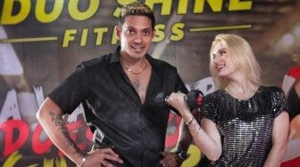 Ultah Roby Shane ke-39, Nastasya Shine Beri Kado Tempat Fitness untuk Suami