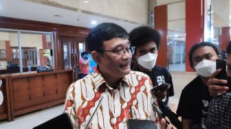 Ditanya Siap Isi Kursi MenPAN RB, Djarot PDIP Cuma Geleng-geleng Kepala