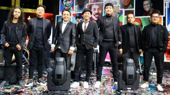 Diasuh Abdel dan Temon, Band Komedi Kokom Rilis Lagu Mau Jadi Apa