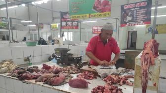 H-4 Idul Adha, Harga Daging Sapi dan Ayam Potong di Angka Rp 160 Ribu di Banjarbaru, Pedagang Pasar Bauntung: Sepi