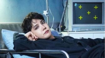 J-Hope BTS Ketiduran Pakai Gelang Seharga Rp116 Juta, Penggemar Malah Tanyakan Ini