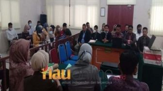 Sidang Praperadilan Mantan Bupati Inhil, Kuasa Hukum Sebut Banyak Kejanggal