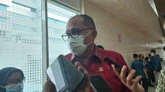 Ungkit Koruptor Bansos saat Komentari Pencabutan Izin ACT, Junimart PDIP Skakmat Fadli Zon: Sebelum Bicara Dipikir Dulu!