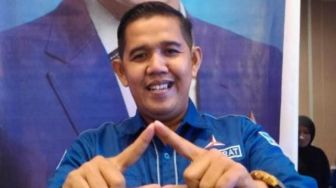 Mantan Ketua PSI Ari Prima Resmi Jadi Pengurus Demokrat Sumbar, Ini Targetnya