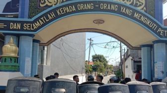Jemput Paksa Tersangka MSA, Polda Jatim Amankan Puluhan Orang di Pesantren Shiddiqiyah Jombang