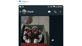 Baru Punya Uang, Seorang Ayah Belikan Kue Ultah Anak Meski Telat Sebulan, Ucapannya Sukses Bikin Terharu