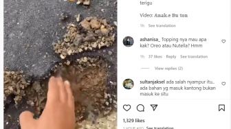Pria Bongkar 'Adonan' Aspal yang Baru Mengering, Pas Dibuka Teksturnya Disebut Mirip Tepung Terigu