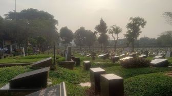 Sejoli Kepergok Mau Kubur Bayi di TPU Tanah Kusir, Petugas Makam: Mereka Terlihat Panik
