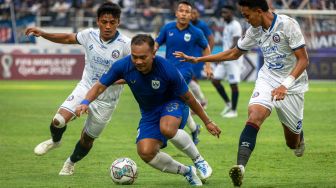 Hasil Arema FC vs PSIS Semarang: Gol Dramatis Sergio Silva Menangkan Singo Edan 2-1!