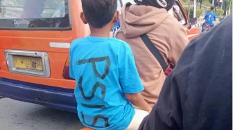 Viral! Bocil Tulis Nama PSIS di Kaus Belakang, Bos Laskar Mahesa Jenar Terharu: Tresnomu Sak Onone, Tapi Tulus