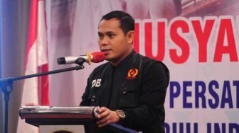 Ahmad Susanto Minta PBSI Makassar Bangun Sinergitas dan Tingkatkan Prestasi