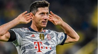 Sampaikan Salam Perpisahan, Robert Lewandowski Sempatkan Bertandang ke Bayern Muenchen