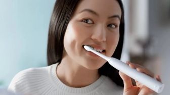 Keuntungan Pakai Sikat Gigi Elektrik, Bisa Bersihkan Plak 3 Kali Lebih Banyak!