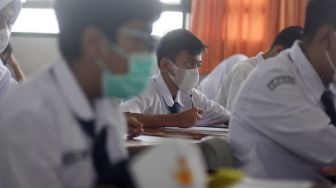 Siswa SD Dan SMP di Palembang Mulai Pembelajaran Tatap Muka 100 Persen, Hari Ini