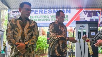 Mobil Listrik akan Digunakan di Lingkungan Pemerintahan, Moeldoko: Inpresnya Sedang Disiapkan