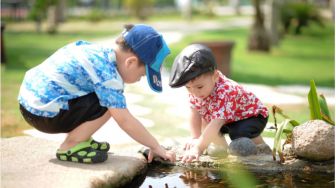 4 Hal yang Bisa Kita Tiru dari Anak Kecil