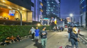 Marak Fenomena Citayam Fashion Week, MRT Jakarta Terjunkan Tim Patroli di Dukuh Atas