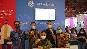 Hadirkan Titik Vaksin, Menteri Kesehatan Apresiasi Gelaran Jakarta Fair