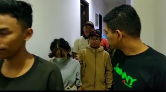 Berduaan di Kamar Hotel, Sepasang Remaja Digerebek Satpol PP Padang