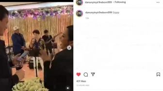 Dianggap Berimage Religius, Netizen Soroti Minuman Reino Barack Saat Menghadiri Pesta: Gak Mungkin Wine