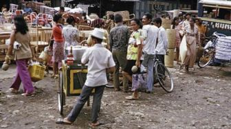 Viral Foto Lawas Pasar Tradisional di Sumatera Tahun 1970 an, Netizen Memuji: Sampah Plastiknya Sedikit