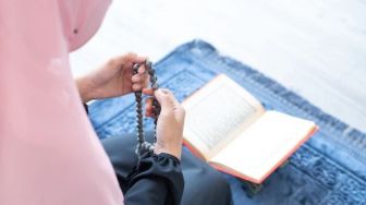 Bacaan Doa Akhir Tahun Baru Islam yang Perlu Diamalkan