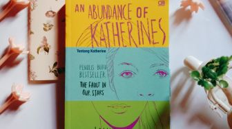 An Abudance of Katherine: Menghubungkan Kisah Asmara dengan Matematika