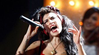 Sutradara Fifty Shades of Grey Garap Film Mendiang Amy Winehouse