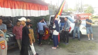 Tak Terima Hasil Rekontruksi, Keluarga Korban Kasus Dugaan Pembunuhan di Padang Geruduk Mapolsek Kuranji