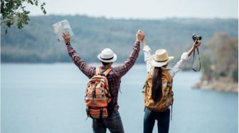 5 Hal yang Harus Kamu Persiapkan untuk Travelling dengan Pasangan