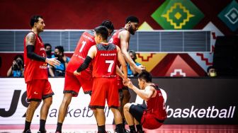 Timnas Basket Indonesia Terus Berlatih Sambil Tunggu Kepastian di FIBA World Cup 2023