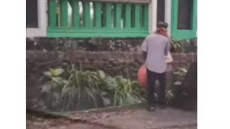 Viral Pria Minta Sumbangan Palsu Catut Nama Masjid Disumpahi Bule: Biasanya Bawa Karma