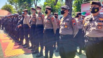 Pengadilan Negeri Surabaya Dijaga 405 Polisi, Amankan Sidang Perdana Anak Kiai Jombang