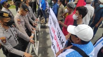 Diduga Cemari Laut Manggar dengan Limbah Lumpurnya, Pertamina Digeruduk Ratusan Nelayan Balikpapan