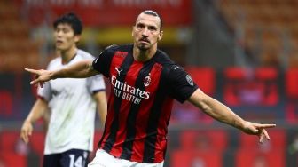 Kontrak Zlatan Ibrahimovic Diperpanjang AC Milan Satu Tahun