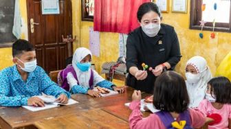 Tren Kasus Covid-19 Naik, Puan Maharani Minta Prokes Sekolah Tatap Muka Jadi Perhatian Lebih